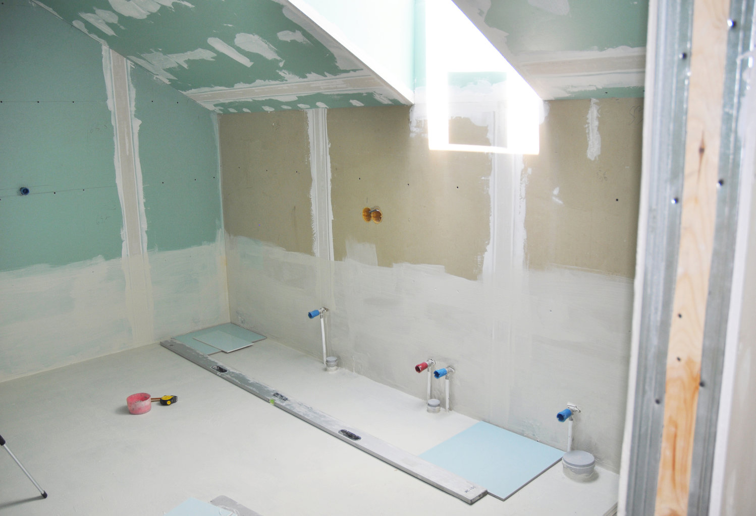 Why Does Your Drywall Patch Look Bad? 5 Common Causes